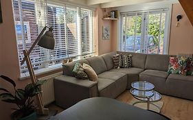 Knus Huisje Met Prachtige Nieuwe Badkamer - Distelhoek